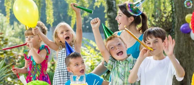 Как отметить детский праздник в кафе