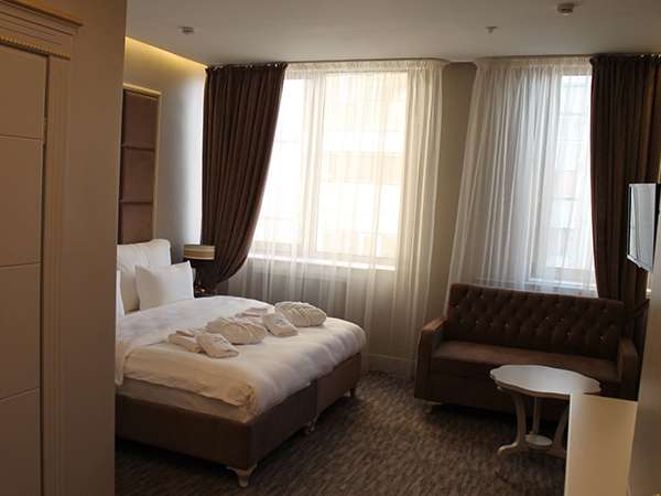 Гостиница Grand Sapphire посуточно