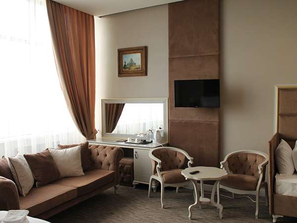 Гостиница Grand Sapphire посуточно