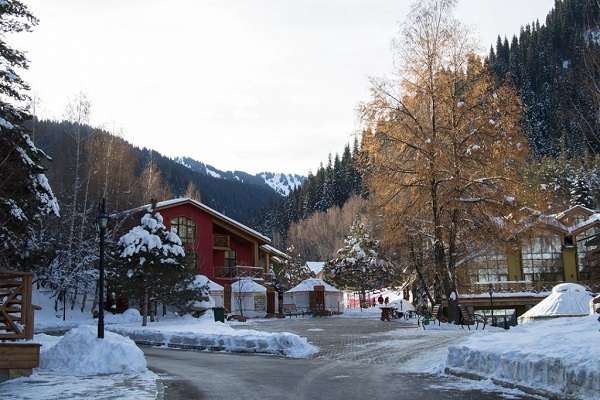 Oi-Qaragai Лесная Сказка цены на домики