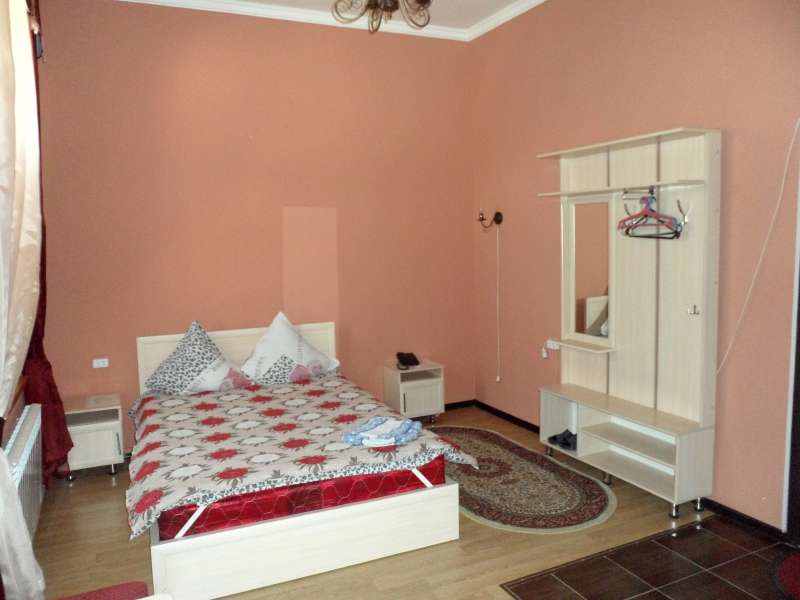 Номер Полулюкс