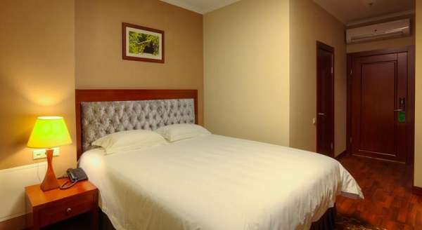 Отель Grand Voyage на Курмангазы