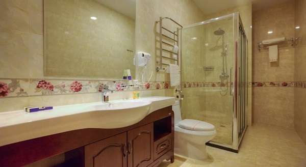 Отель Grand Voyage на Курмангазы