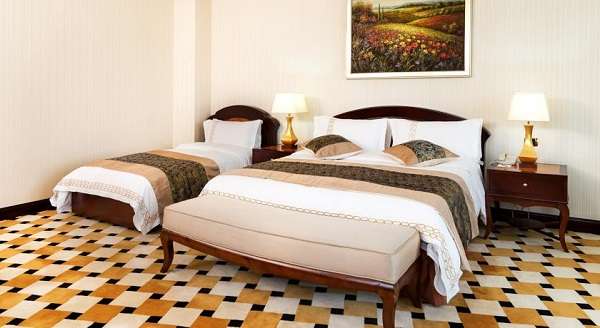 Отель Royal Tulip Almaty на ночь