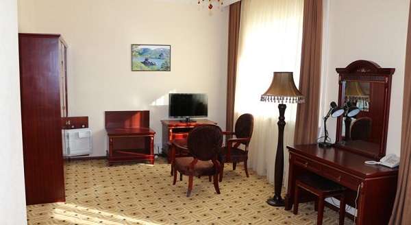 Отель Магаc на день