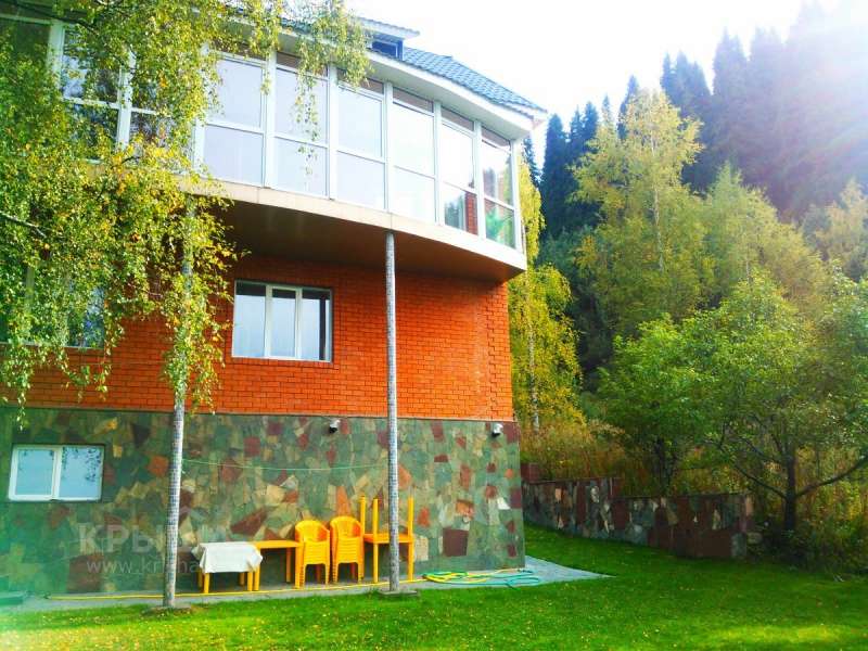 Almatau Rest guest house  