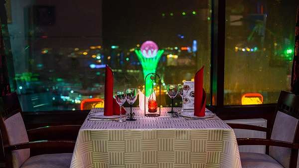 Ресторан Revolving 