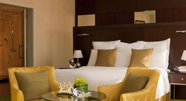 Отель Renaissance посуточно