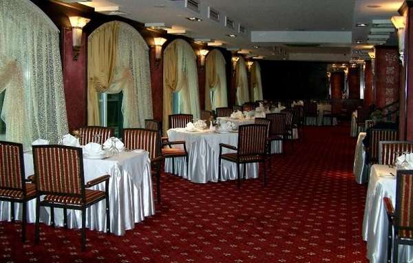 Ресторан ShinyRiver