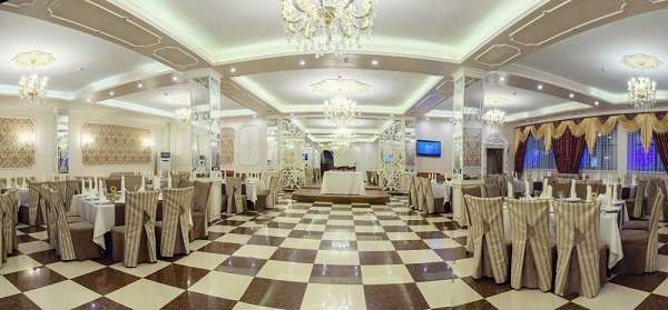 Зал на 150 мест