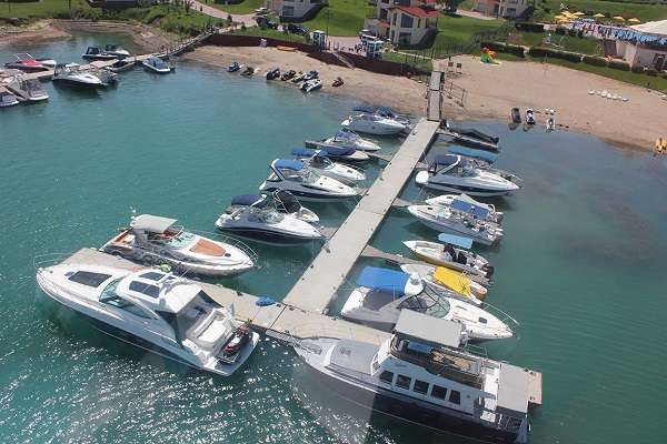 Зона отдыха Marine club