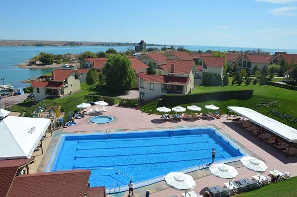 Зона отдыха Marine club