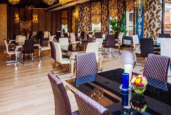 Зал торжеств Versailles