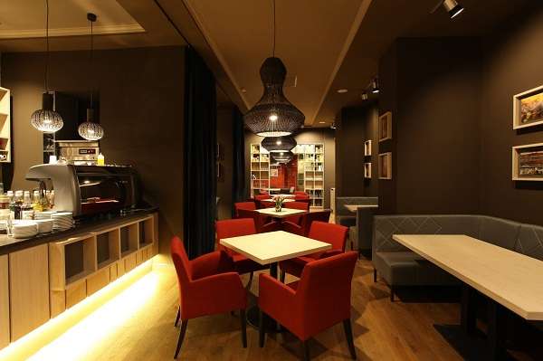 Городской ресторан Double Coffee