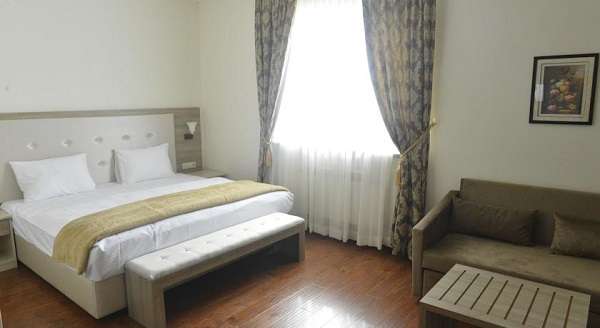 Отель Reikartz Sunkar рядом с Аэропортом