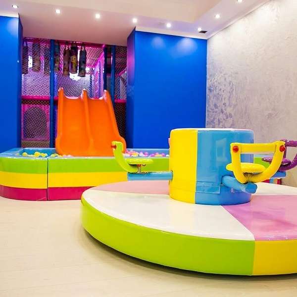 Party Room - детское анти-кафе