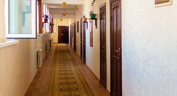 Дешевая Мини гостиница Ай-Ару