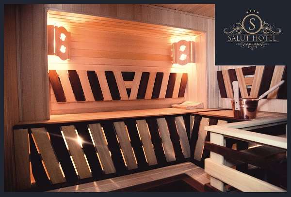 Salut Hotel на ночь