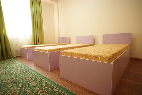 Недорогой Хостел Yessenov Hostel
