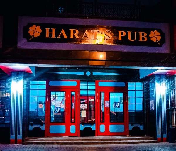 Irish Harats pub 