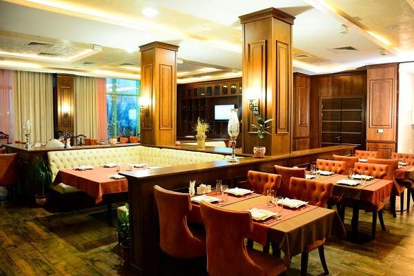 Гостиница Arai Plaza