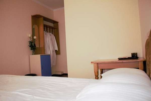 Гостиница Лагуна на день