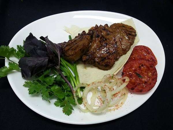 Ресторан Трактиръ Медведь на Сатпаева