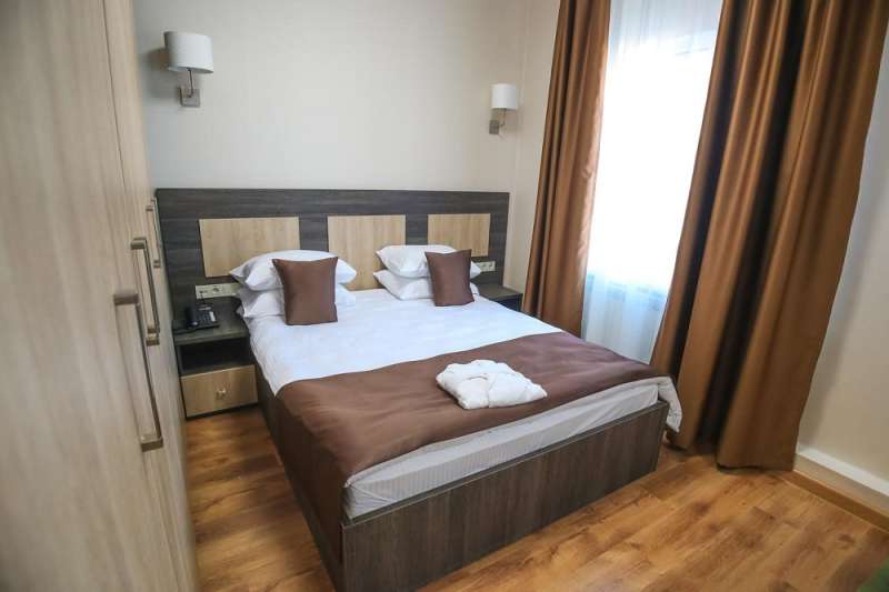 Отель Infinity Plaza посуточно