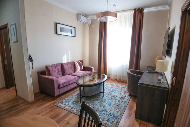 Отель Infinity Plaza посуточно