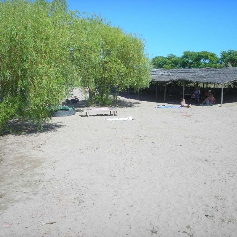 Пляж Айна Су (бывшая Ак Отау) аренда теплохода