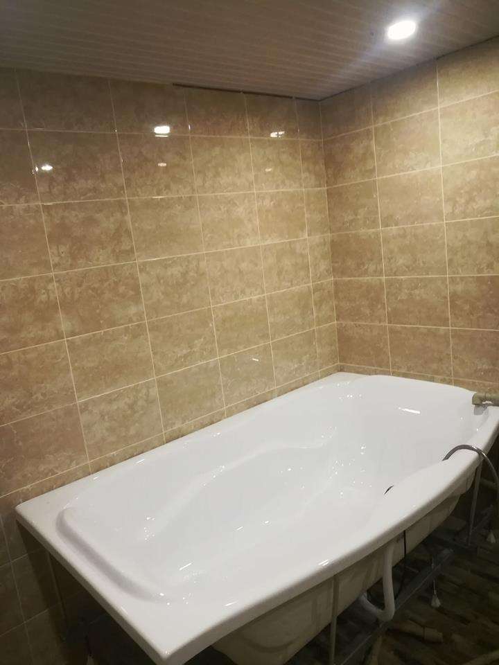 RADIAN Кондиционер есть. Горячие источники!!!😇 5 классных бассейна, крытый бассейн, сауна, столовая, зона барбекю, караоке, детская площадка. Будние дни 9000. Выходные 15000 с завтраком