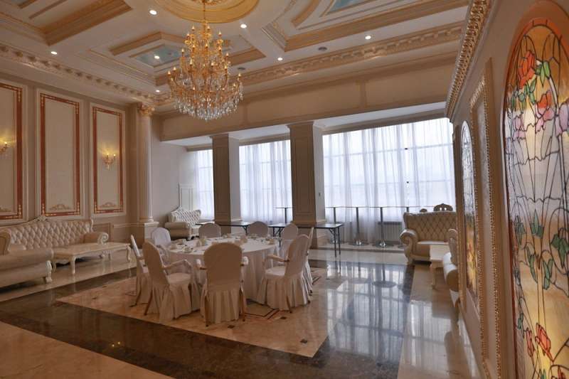 Гостиница Евразия рядом с консульством США