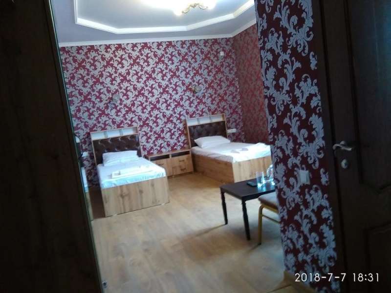 Мини гостиница Эмирити на день