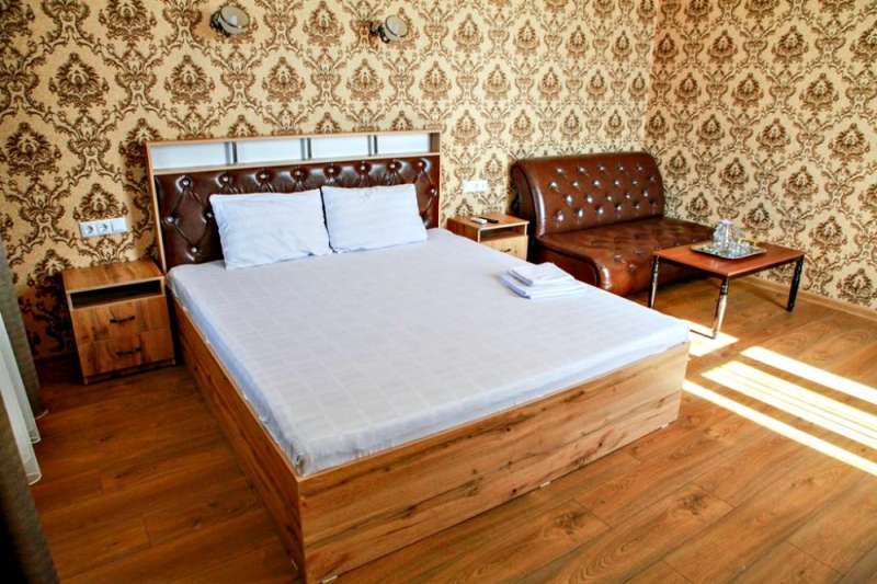 Мини гостиница Эмирити на день