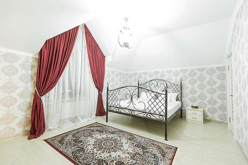 Банно-гостевой комплекс Zolotoy fazan по часам