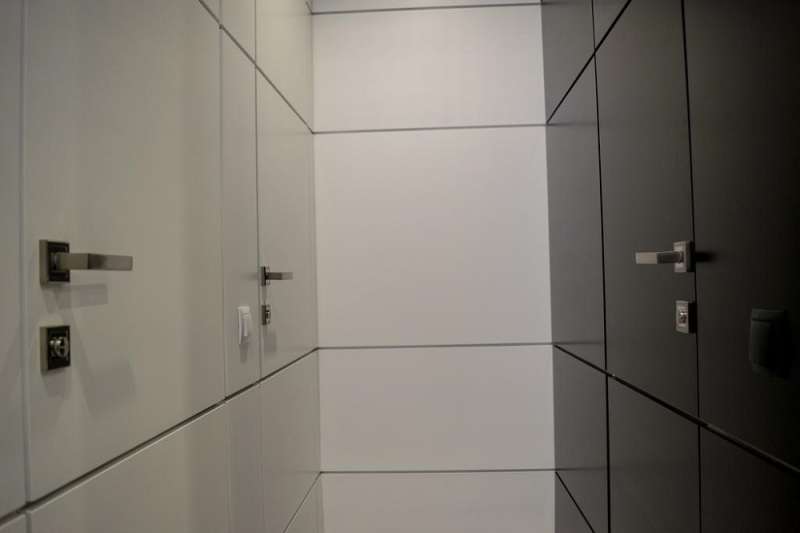 Капсульный отель Capslock по часам