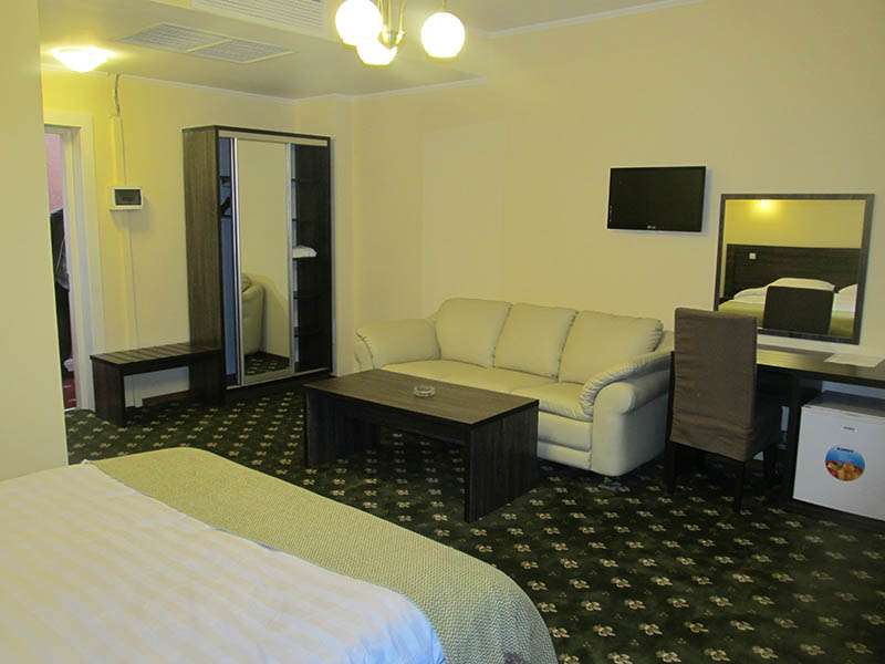 Отель Golden Palace в центре