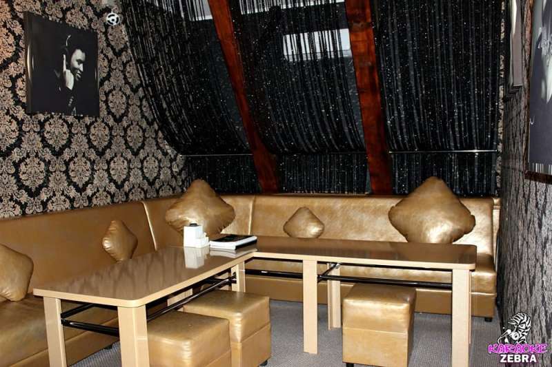 Караоке бар Zebra