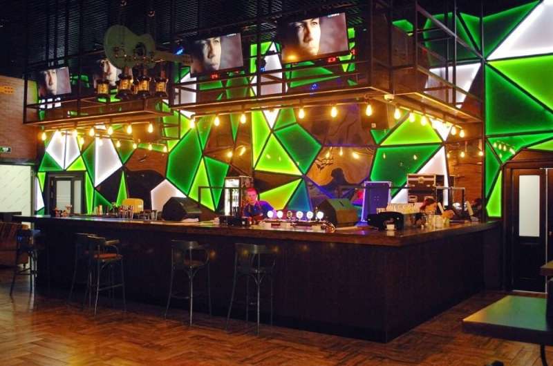 Боулинг-бар Крапива