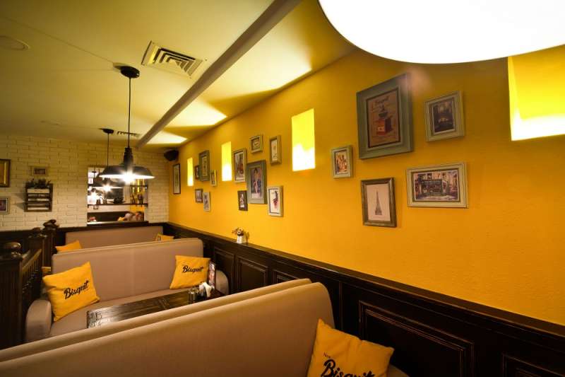 Первая кофейня Алматы New Bisquit (Бисквит)