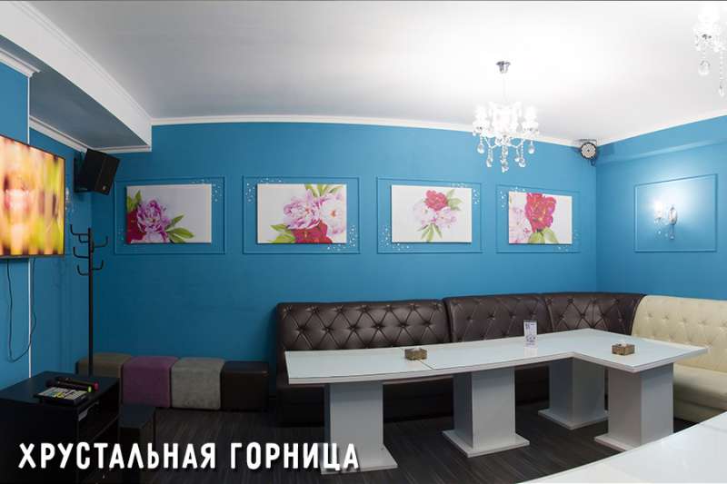 Караоке Ухо и Медведь на Саина