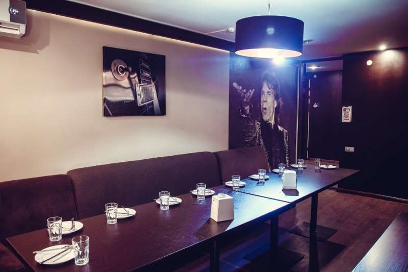 Караоке Рыба моей мечты на Сатпаева