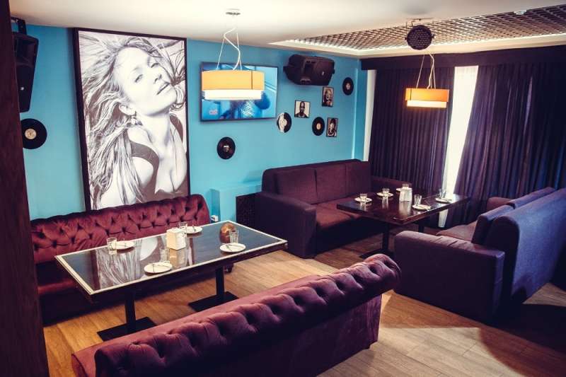 Караоке Рыба моей мечты на Сатпаева