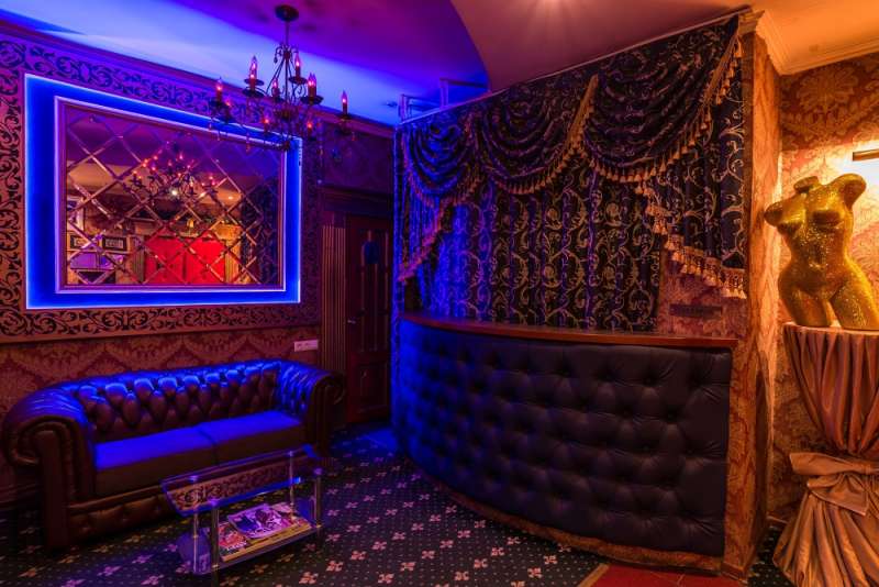 Стриптиз-бар Kazanova