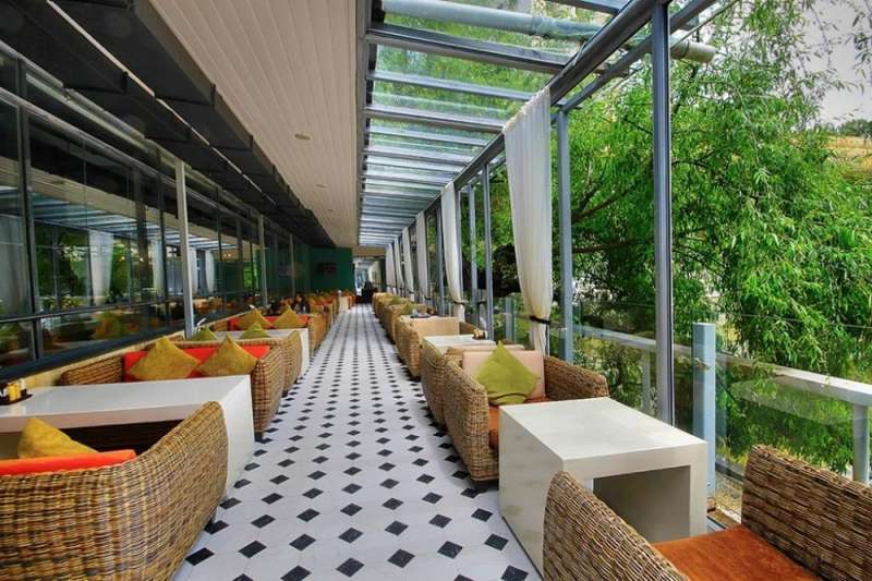 гостиница казахстан фото балкон