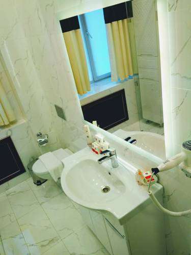 Бутик-отель АМБАССАДОР по суточно