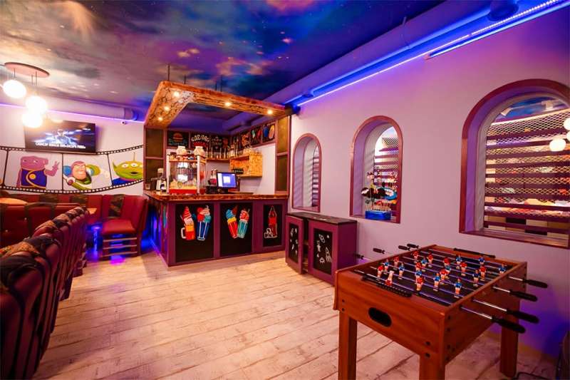 Развлекательный клуб для детей Планета X