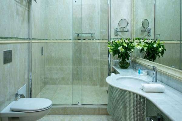 Отель Ramada by Wyndham Shymkent посуточно