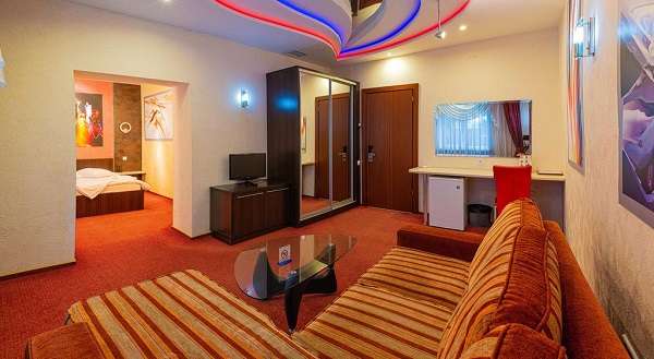 Гостиница Mildom express на Сейфуллина Жибек жолы посуточно