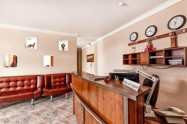 Мини гостиница Мадина по часам